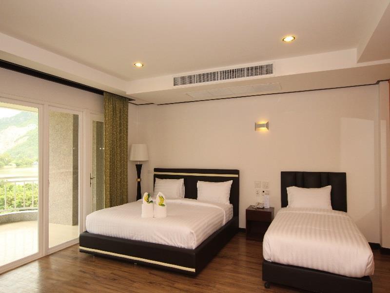 Hotel Kan Канчанабури Екстериор снимка
