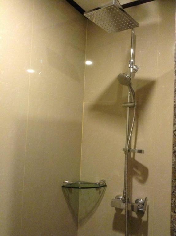 Hotel Kan Канчанабури Стая снимка