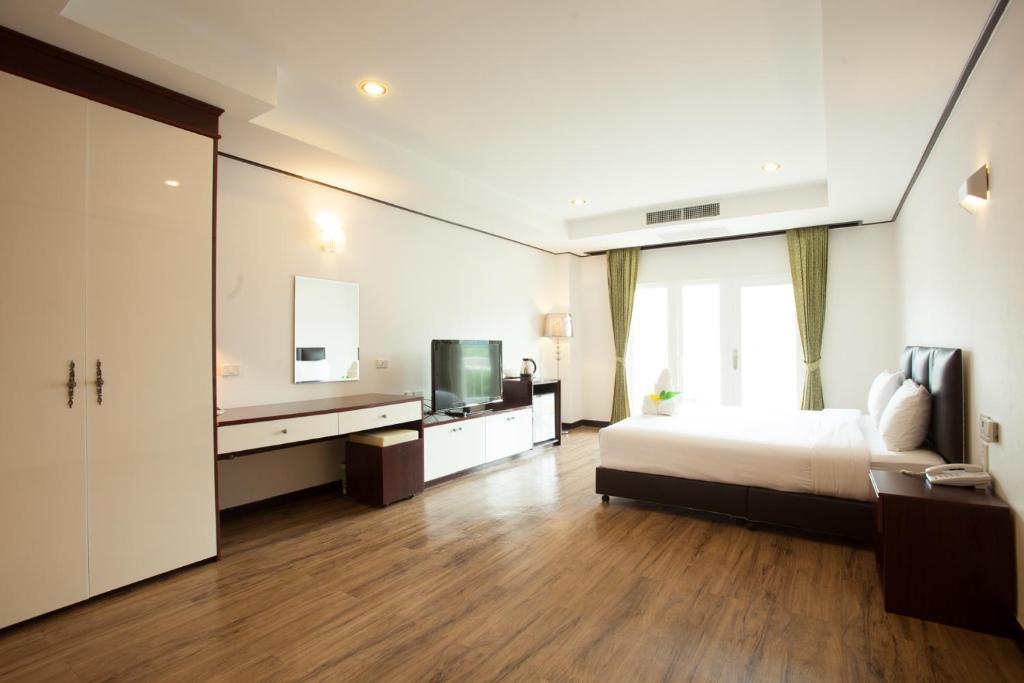 Hotel Kan Канчанабури Екстериор снимка