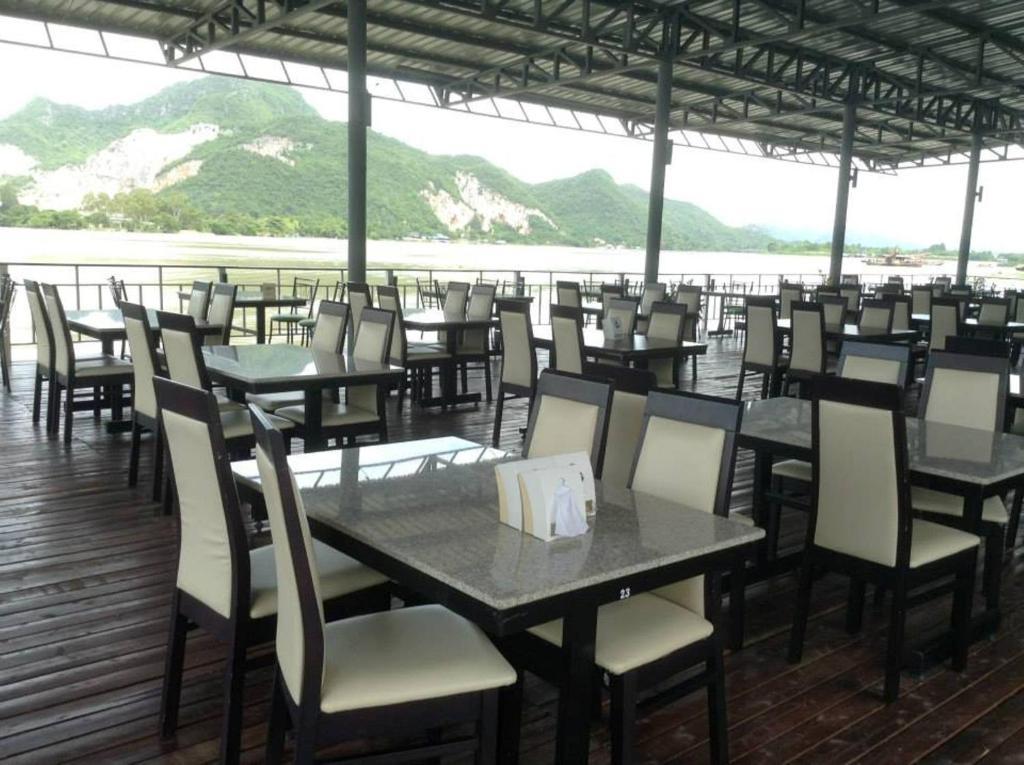 Hotel Kan Канчанабури Екстериор снимка